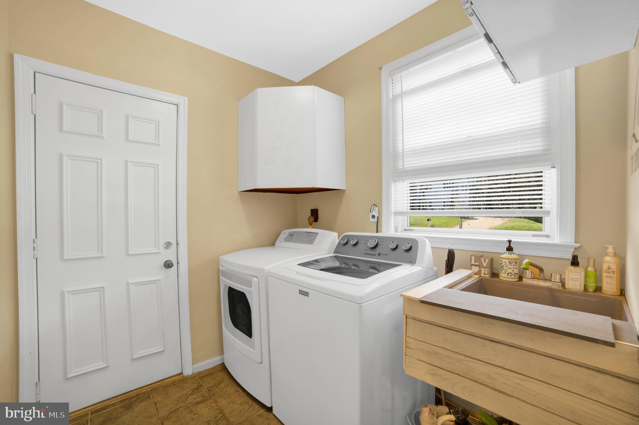 706 Jade Road Yardley, PA 19067 - Photo 13 of 31 Gallery Image 13
