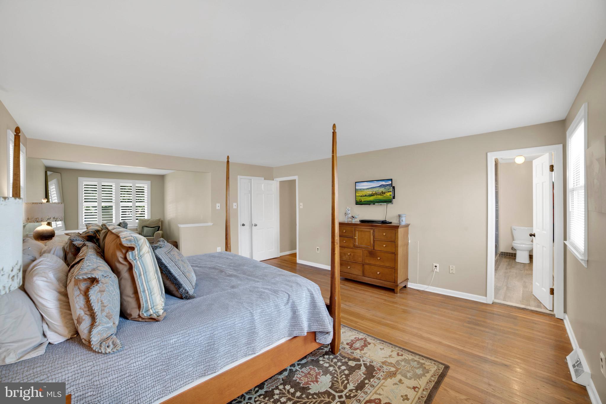 706 Jade Road Yardley, PA 19067 - Photo 18 of 31 Gallery Image 18