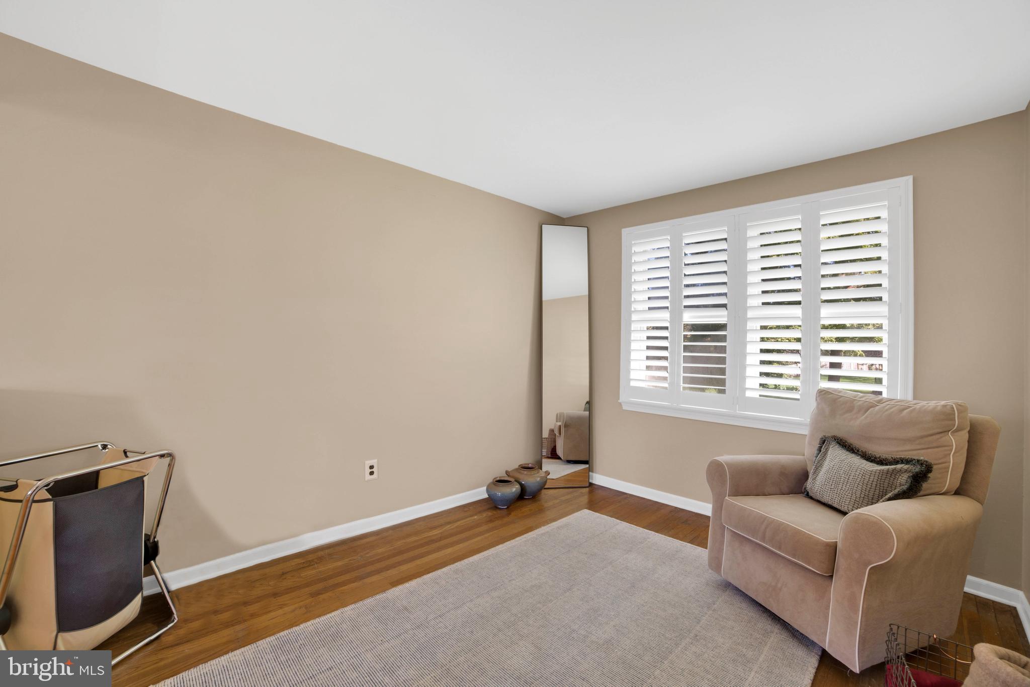 706 Jade Road Yardley, PA 19067 - Photo 19 of 31 Gallery Image 19