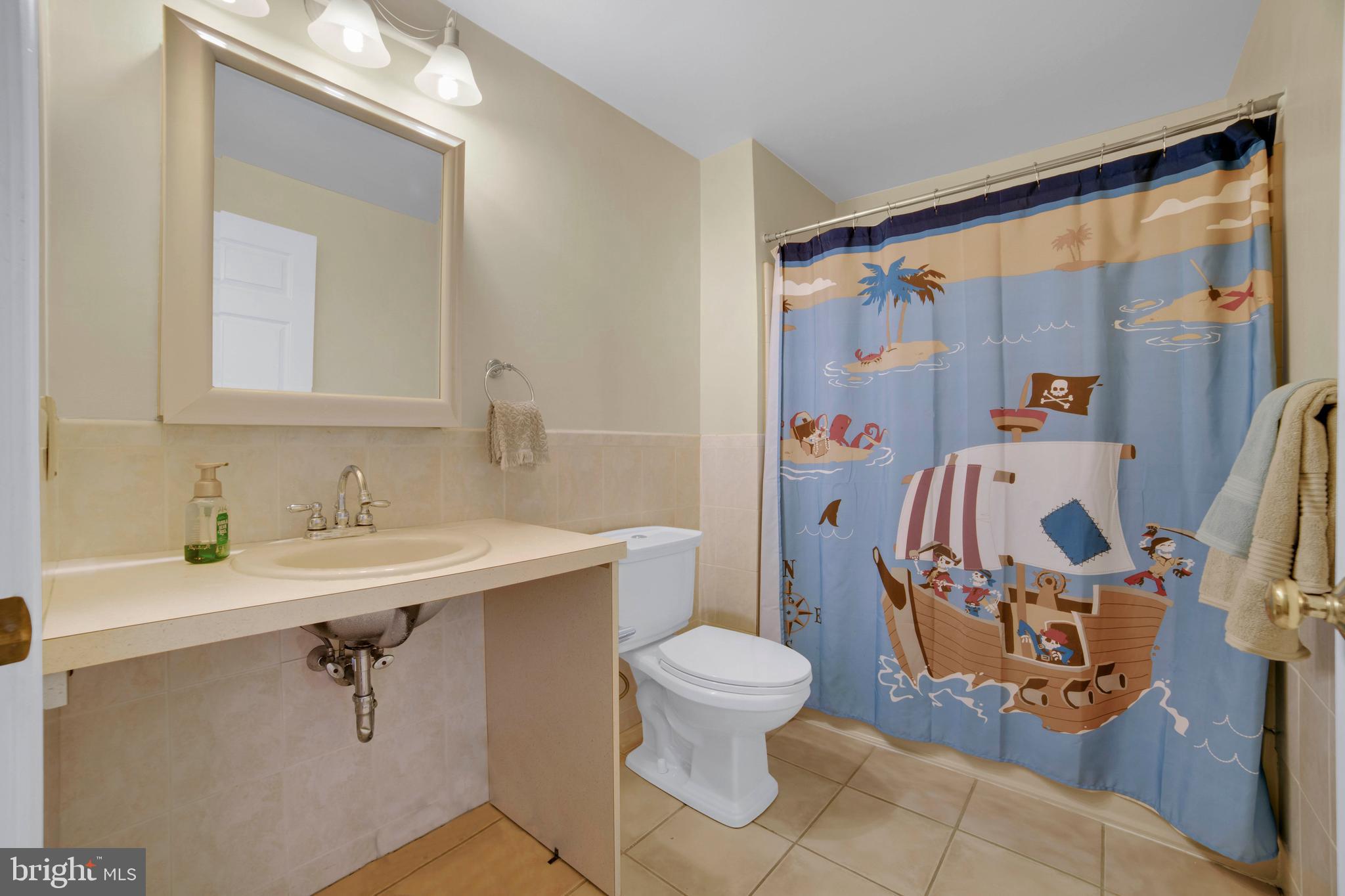 706 Jade Road Yardley, PA 19067 - Photo 27 of 31 Gallery Image 27