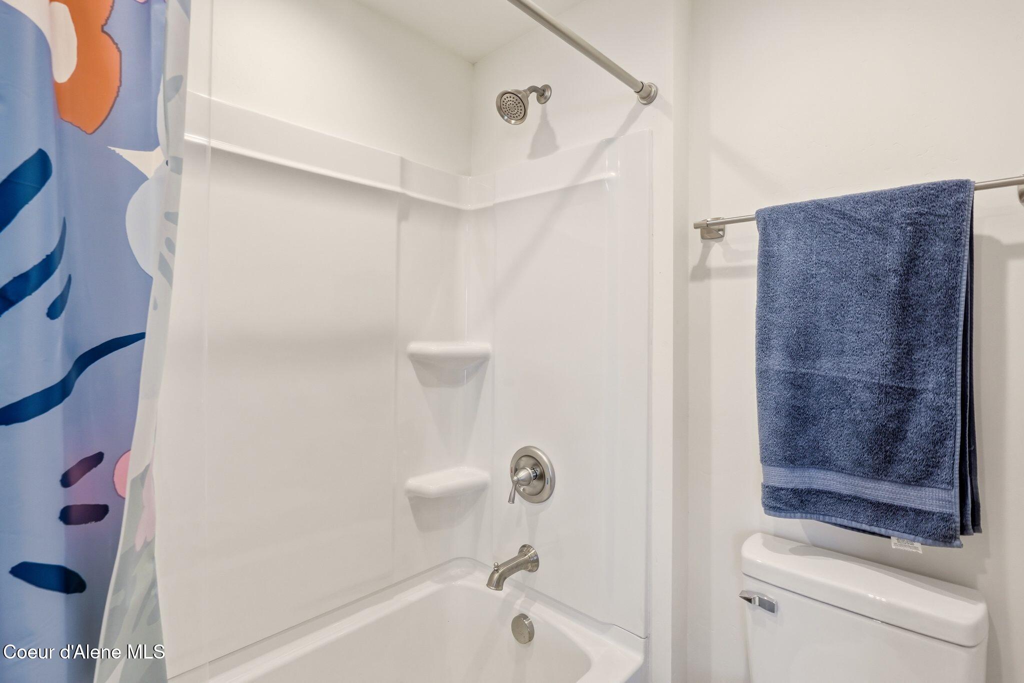62766 South Powderhorn Bay Road Harrison, ID 83833 - Photo 31 of 52 Inside-Media-Powderhorn-27
