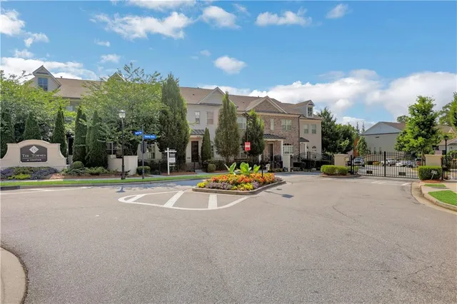 $625,000 | 4103 Township Parkway, Atlanta, GA 30342