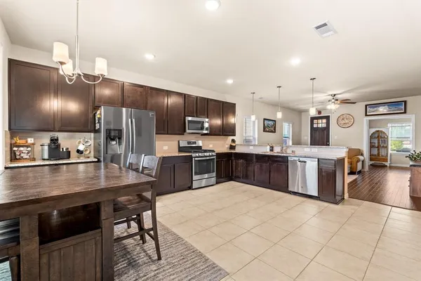 $3,000 | 4207 Whispering Willow Way, Arlington, TX 76005