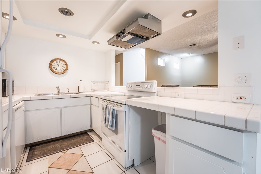 615 Pepper Tree Circle Henderson, NV 89014 - Photo 11 of 28