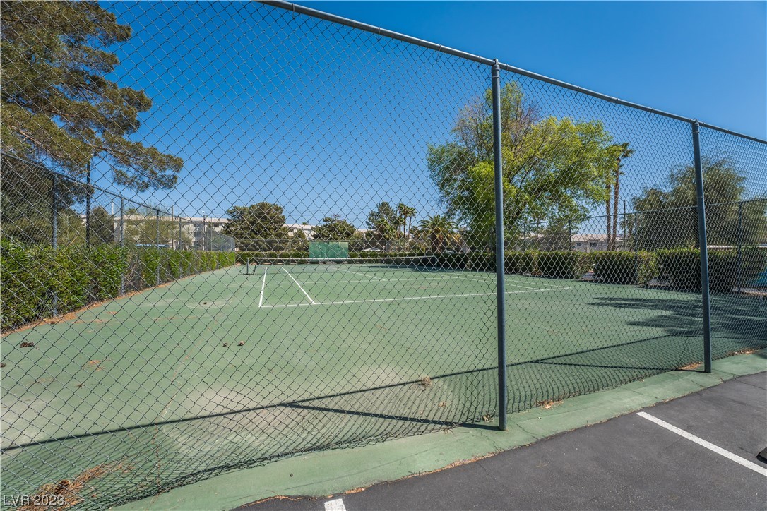 615 Pepper Tree Circle Henderson, NV 89014 - Photo 27 of 28