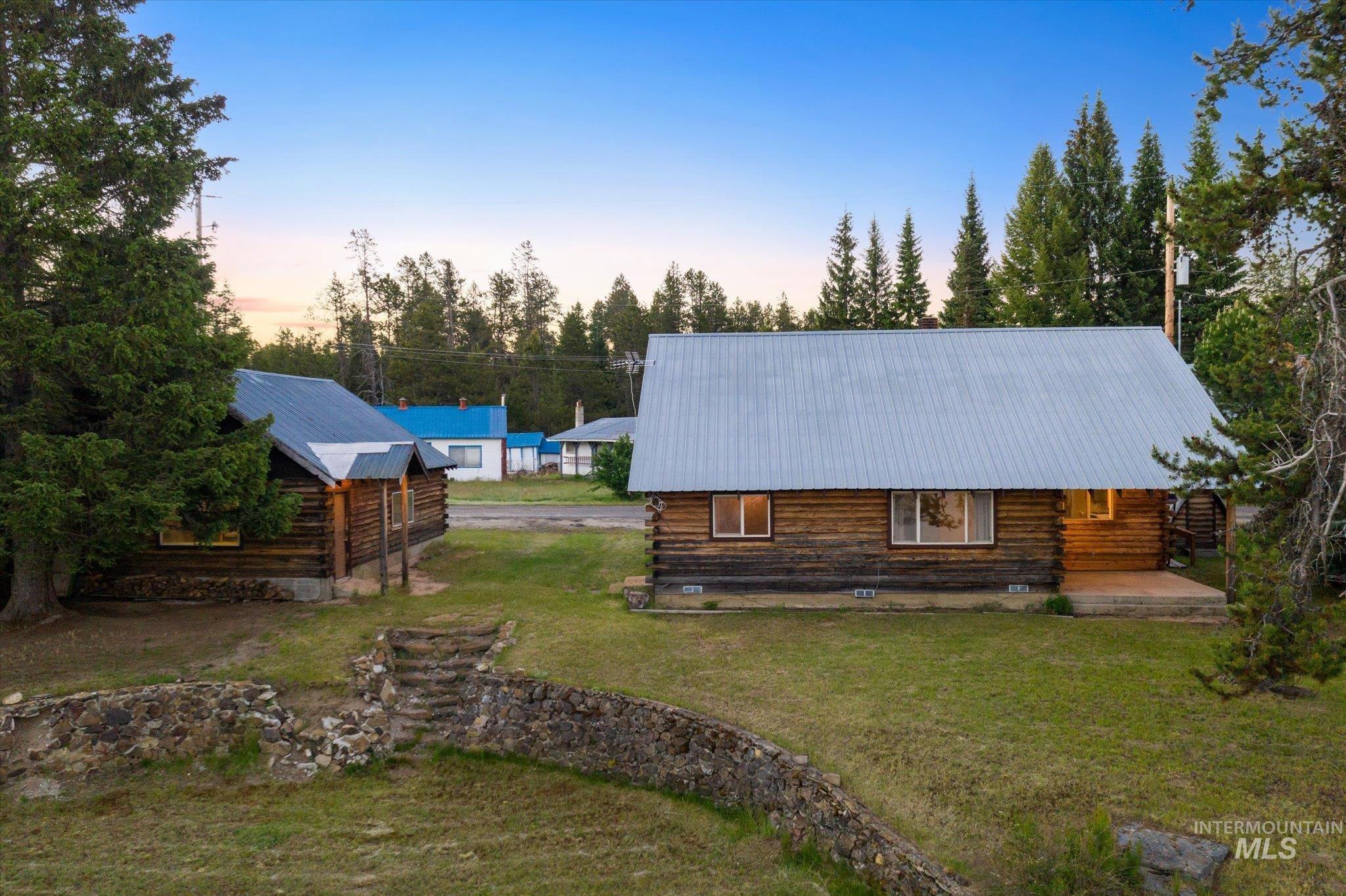 13029 Delayne Road Donnelly, ID 83615 - Photo 7 of 33