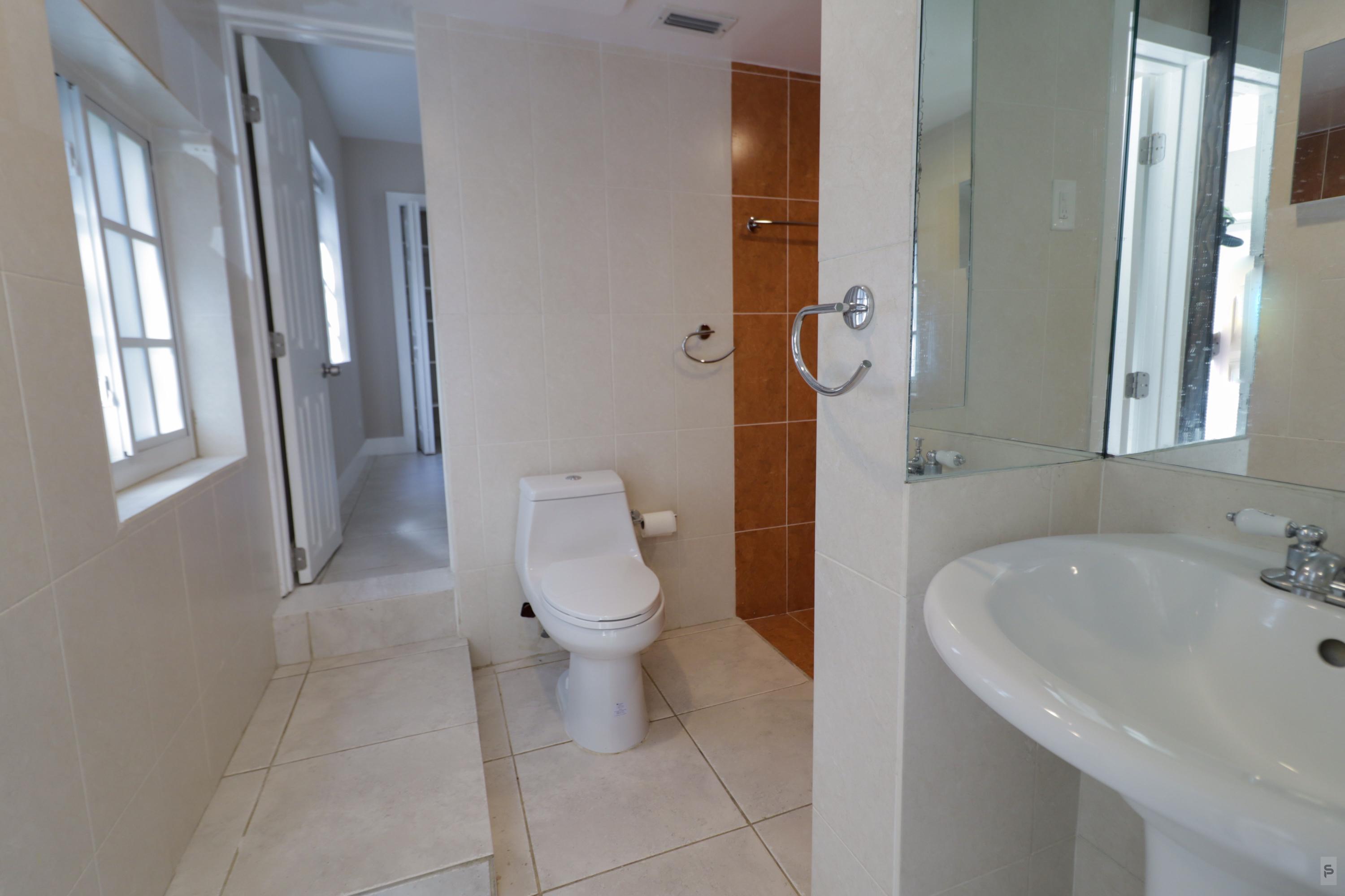 1315 South Biscayne Point Road Miami Beach, FL 33141 - Photo 16 of 30 9AB6A72A-5633-4C52-93BC-77CE9EF3A56C