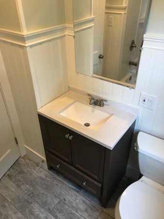 139 Powell Avenue Springfield, MA 01118 - Photo 7 of 8 Gallery Image 7