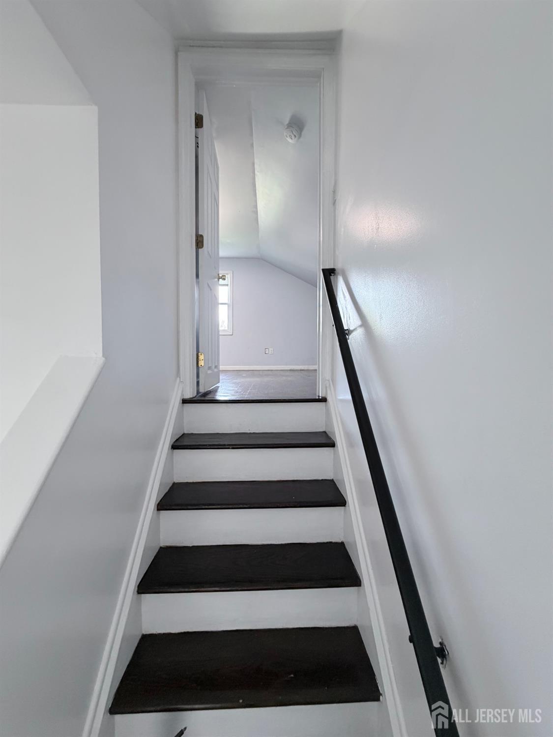 216 North Hill Road Colonia, NJ 07067 - Photo 15 of 19 Gallery Image 15