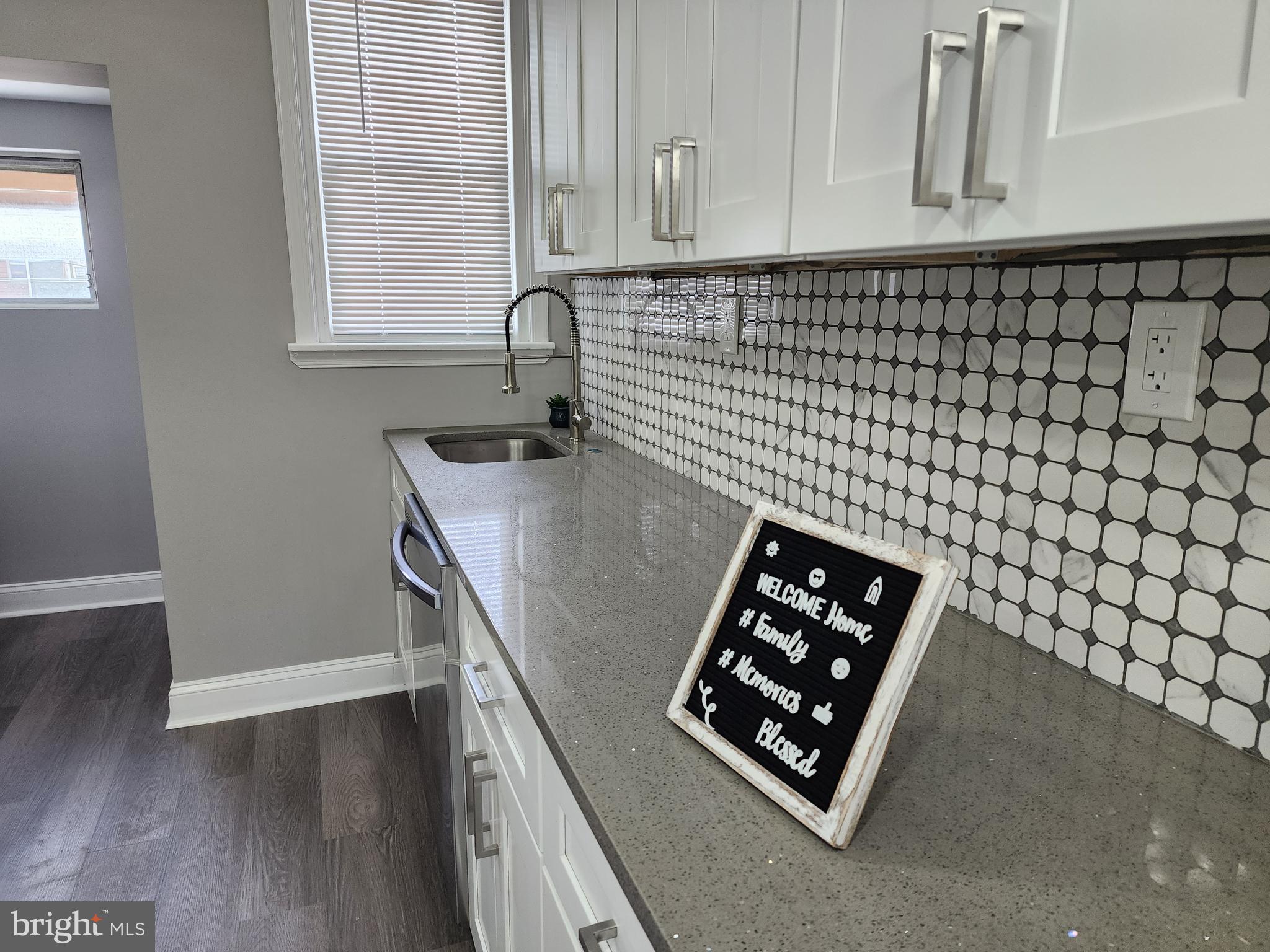 7322 Briar Road Philadelphia, PA 19138 - Photo 12 of 47 Gallery Image 12
