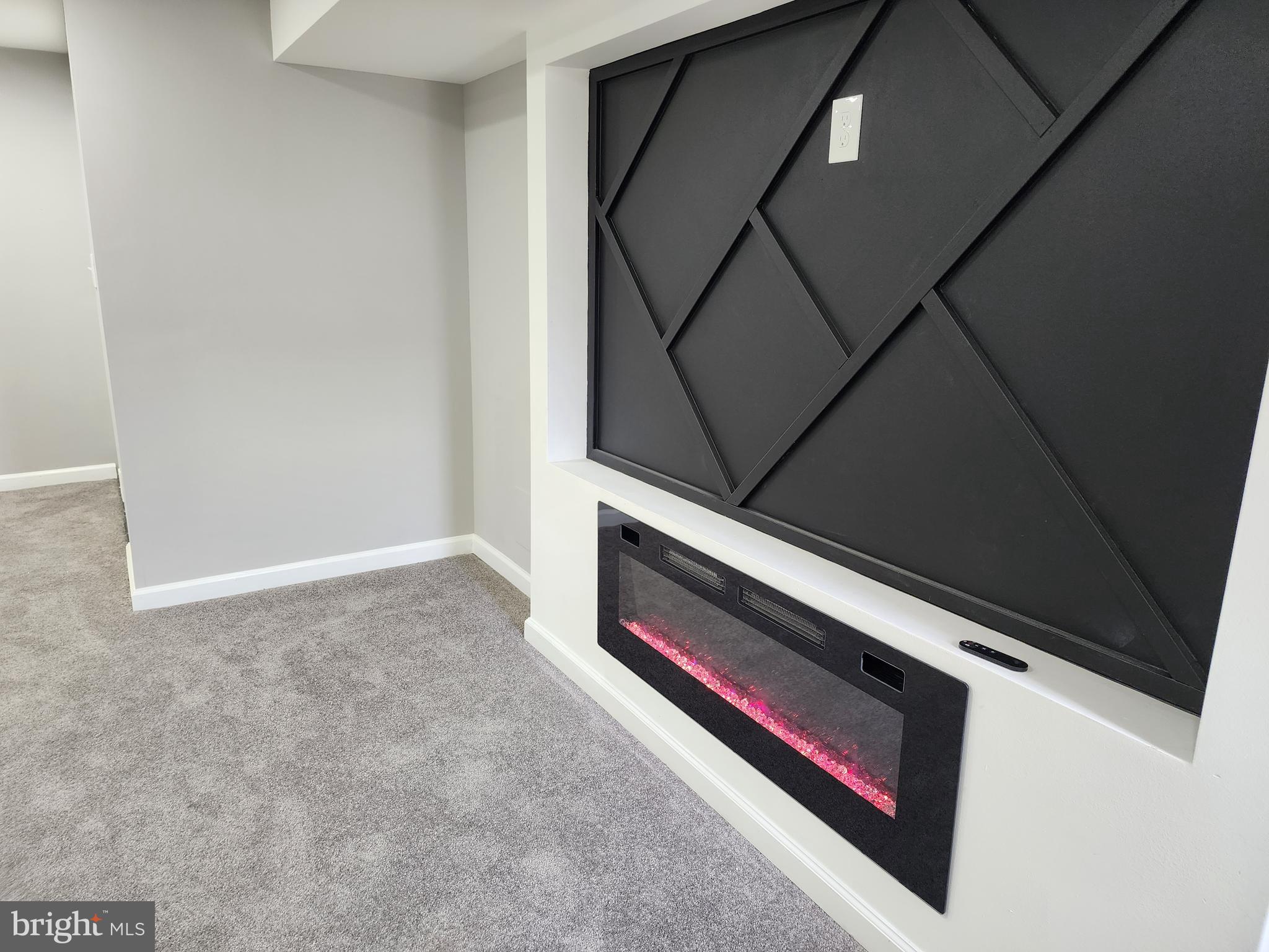 7322 Briar Road Philadelphia, PA 19138 - Photo 45 of 47 fire place