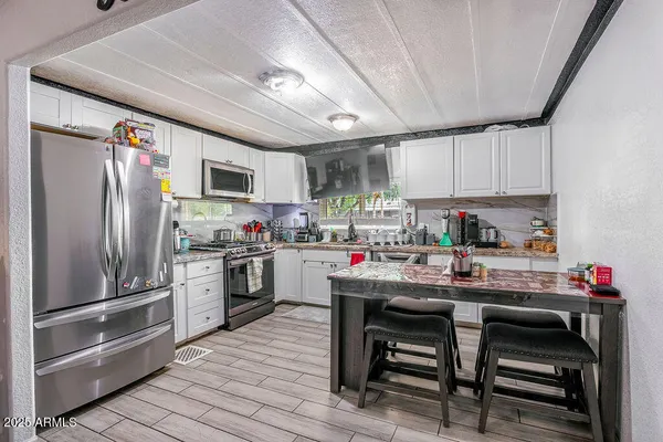 $348,200 | 16008 North 70th Avenue, Peoria, AZ 85382