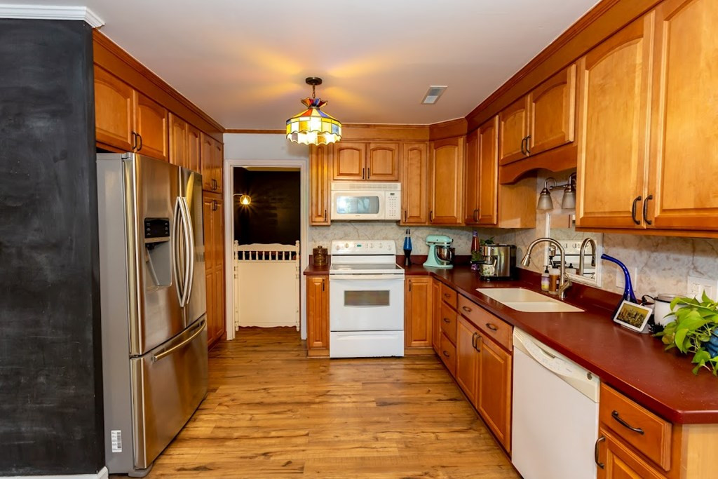 741 Redstone Drive Sumter, SC 29154 - Photo 10 of 28 Gallery Image 10
