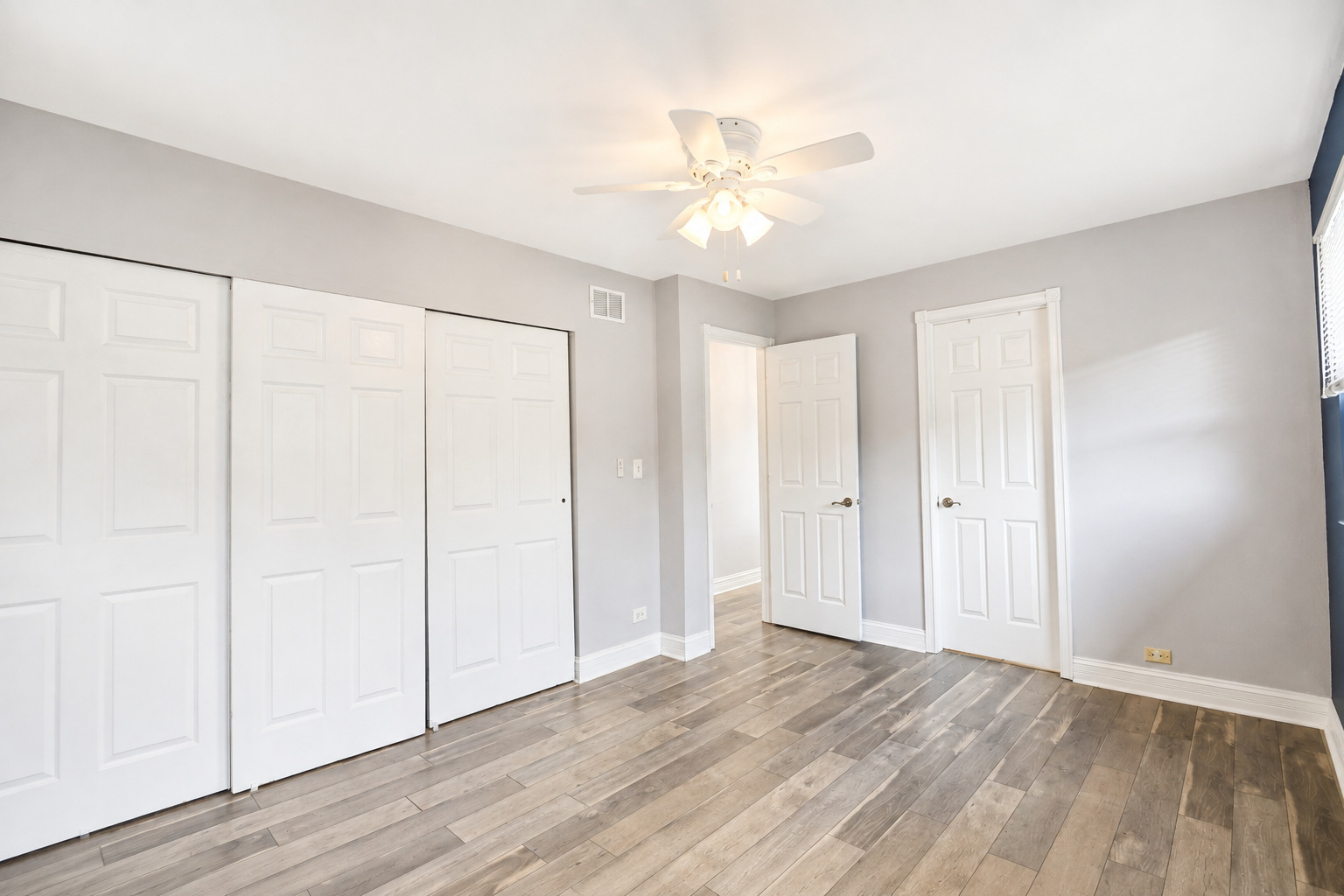 1348 Inverness Drive Elgin, IL 60120 - Photo 11 of 20 Gallery Image 11