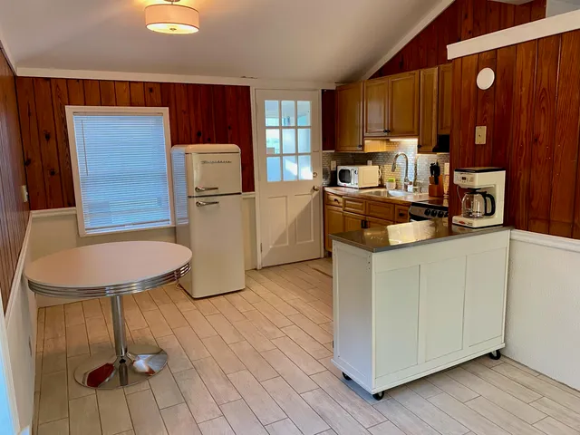 $1,695 | 408.5 Flagler Boulevard, St. Augustine, FL 32080