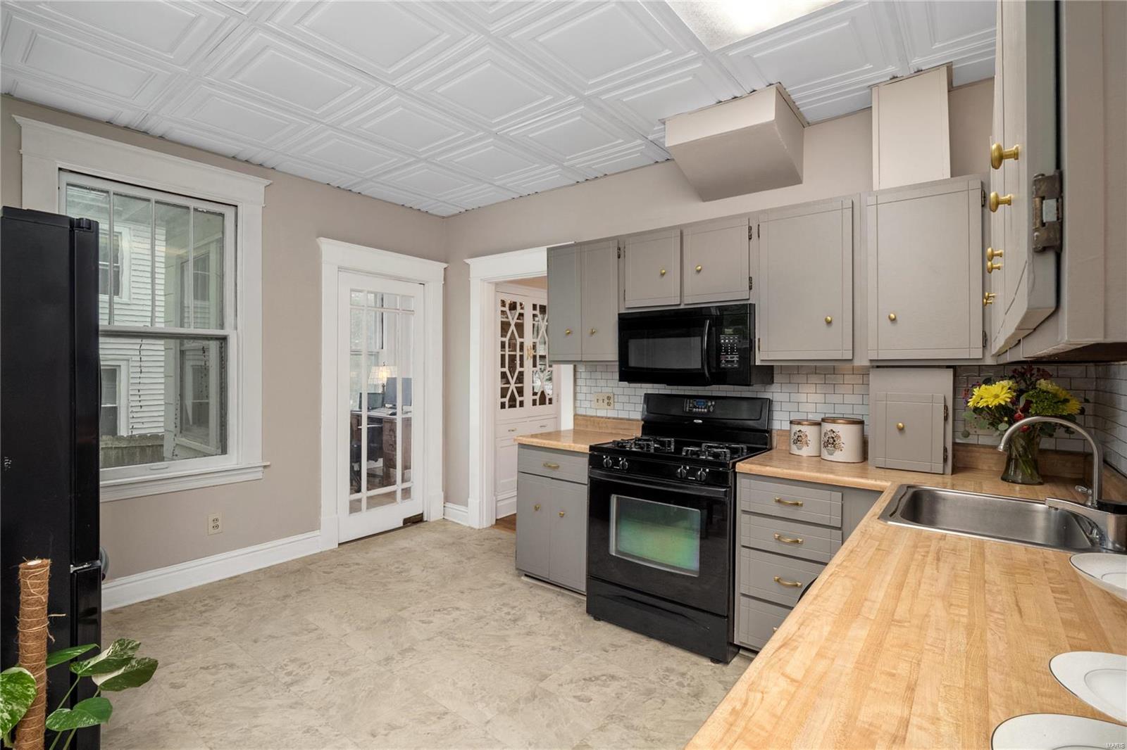 311 Carson Road St. Louis, MO 63135 - Photo 9 of 36 Gallery Image 9