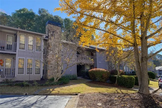 $215,000 | 3934 Woodridge Way, Tucker, GA 30084