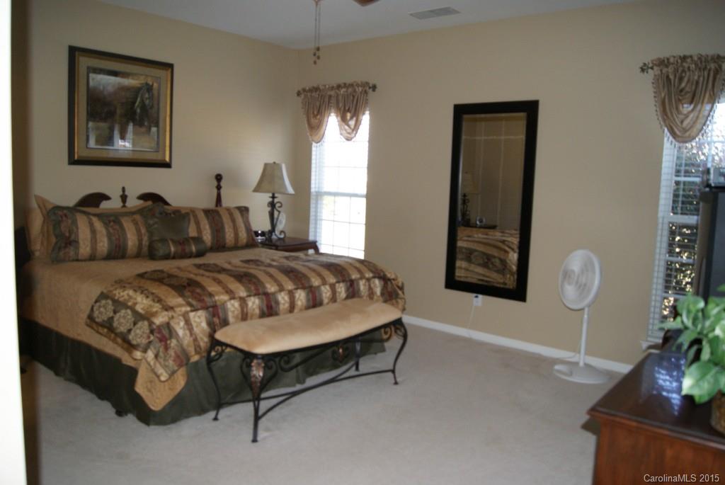 12613 Winget Road Charlotte, NC 28278 - Photo 13 of 21 Gallery Image 13