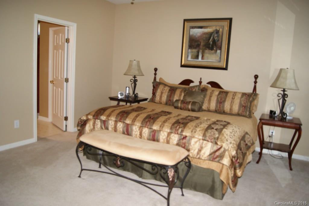 12613 Winget Road Charlotte, NC 28278 - Photo 14 of 21 Gallery Image 14