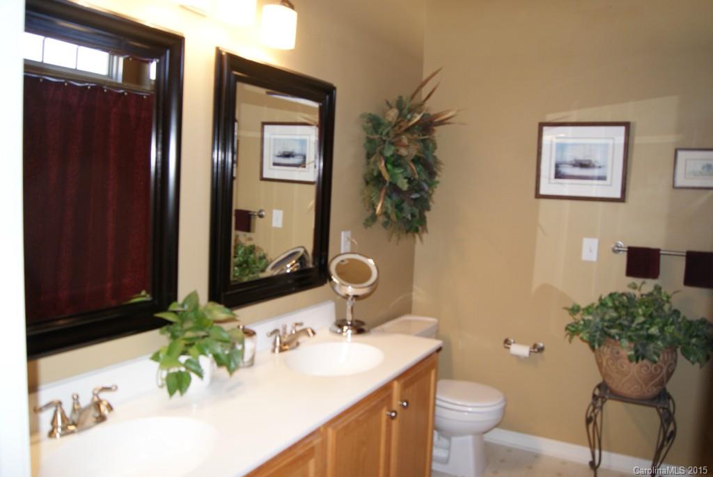 12613 Winget Road Charlotte, NC 28278 - Photo 16 of 21 Gallery Image 16