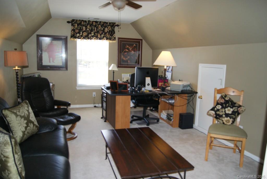 12613 Winget Road Charlotte, NC 28278 - Photo 18 of 21 Gallery Image 18