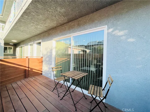 $2,595 | 3864 Inglewood Boulevard, Unit 2, Los Angeles, CA 90066