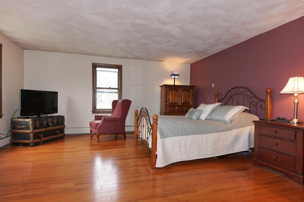 53 Rock Road North Andover, MA 01845 - Photo 13 of 25 Gallery Image 13