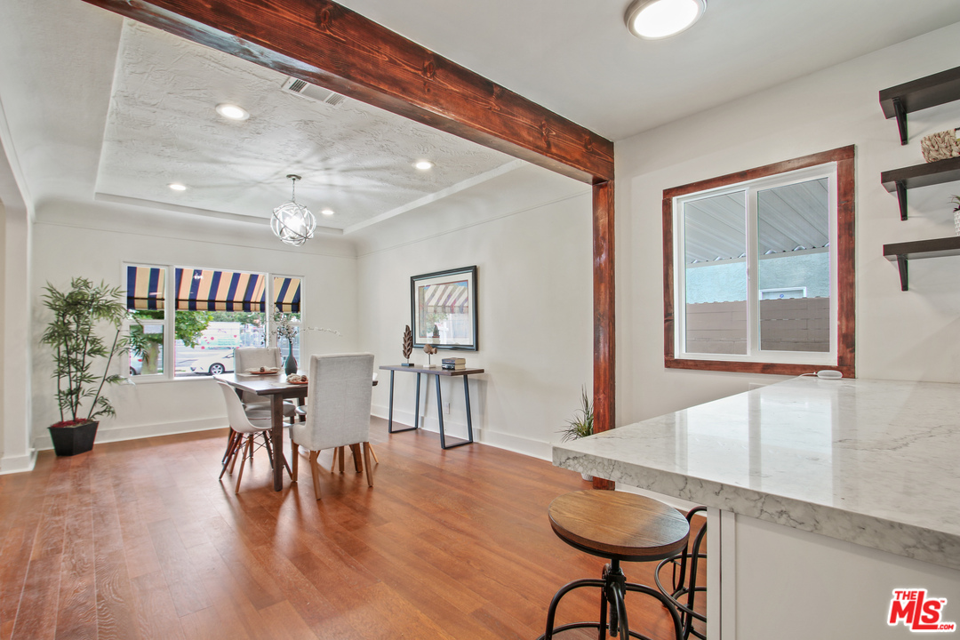 2906 Virginia Road Los Angeles, CA 90016 - Photo 11 of 19 Gallery Image 11