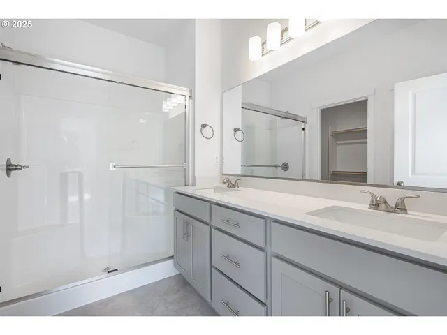 $539,900 | 718 Tigerlily Street, Silverton, OR 97381