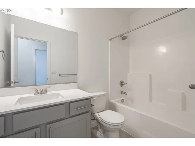 $539,900 | 718 Tigerlily Street, Silverton, OR 97381