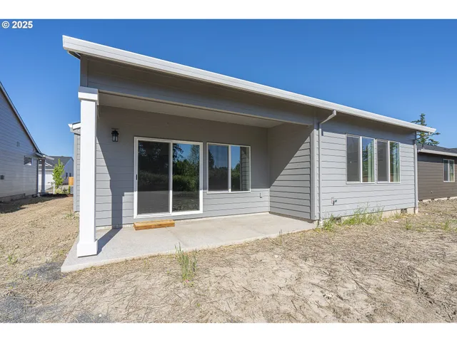 $539,900 | 718 Tigerlily Street, Silverton, OR 97381