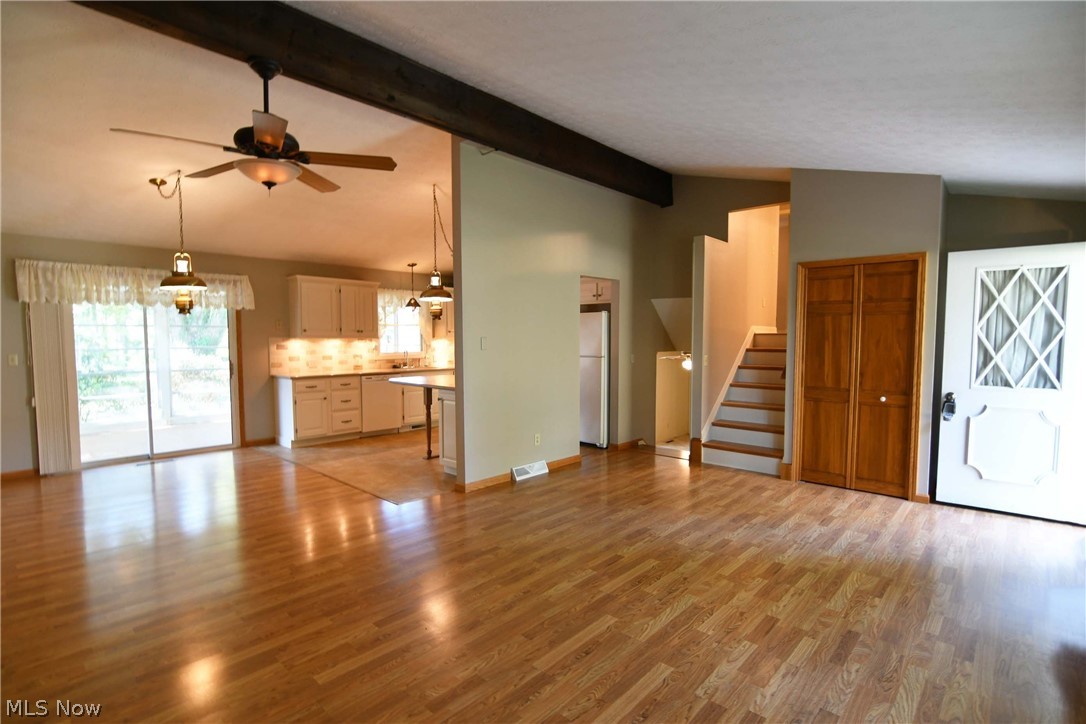 4744 Jupiter Road Akron, OH 44319 - Photo 7 of 35 Gallery Image 7