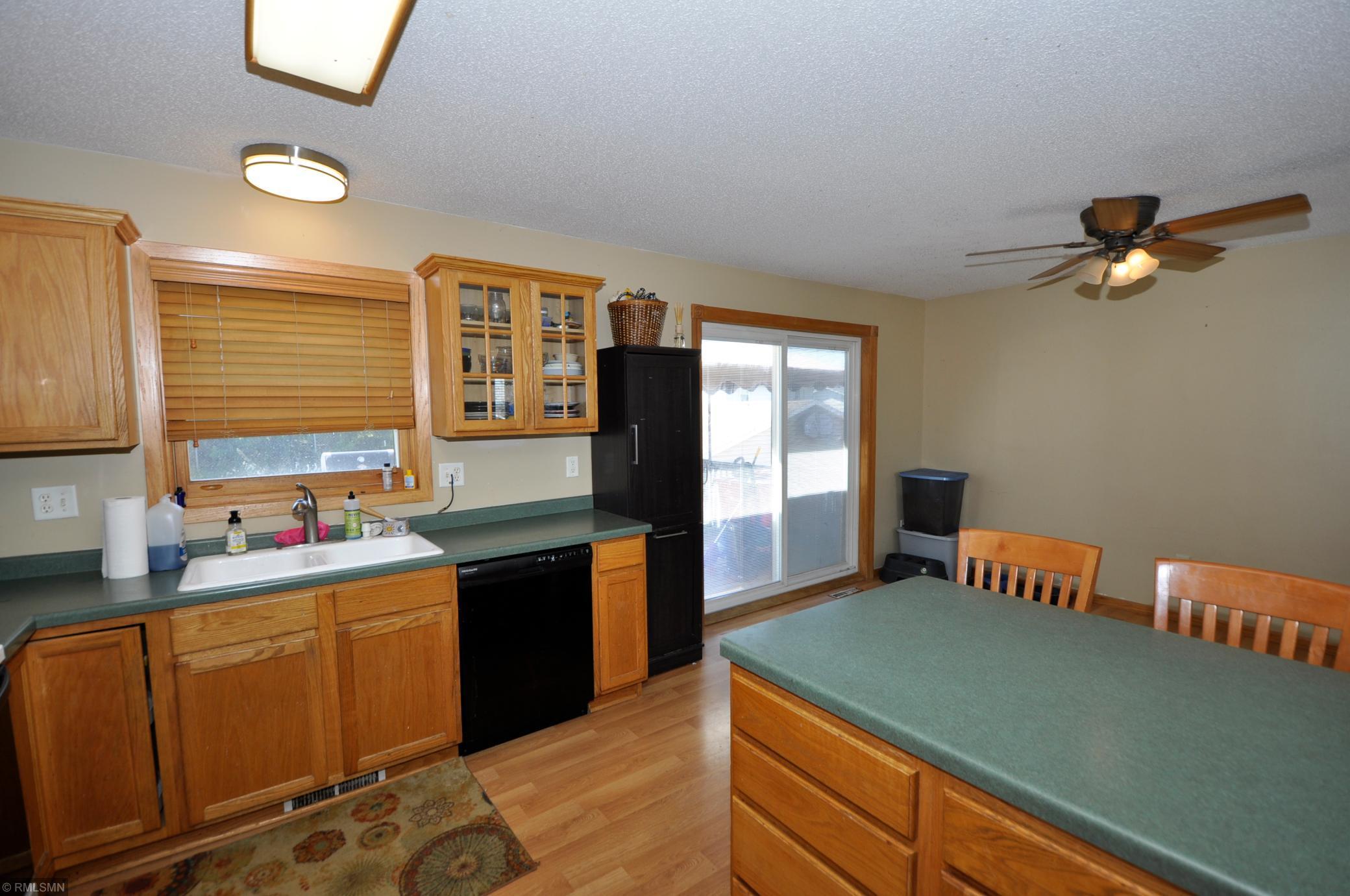 4904 Opal Lane Northwest Rochester, MN 55901 - Photo 4 of 18 Gallery Image 4