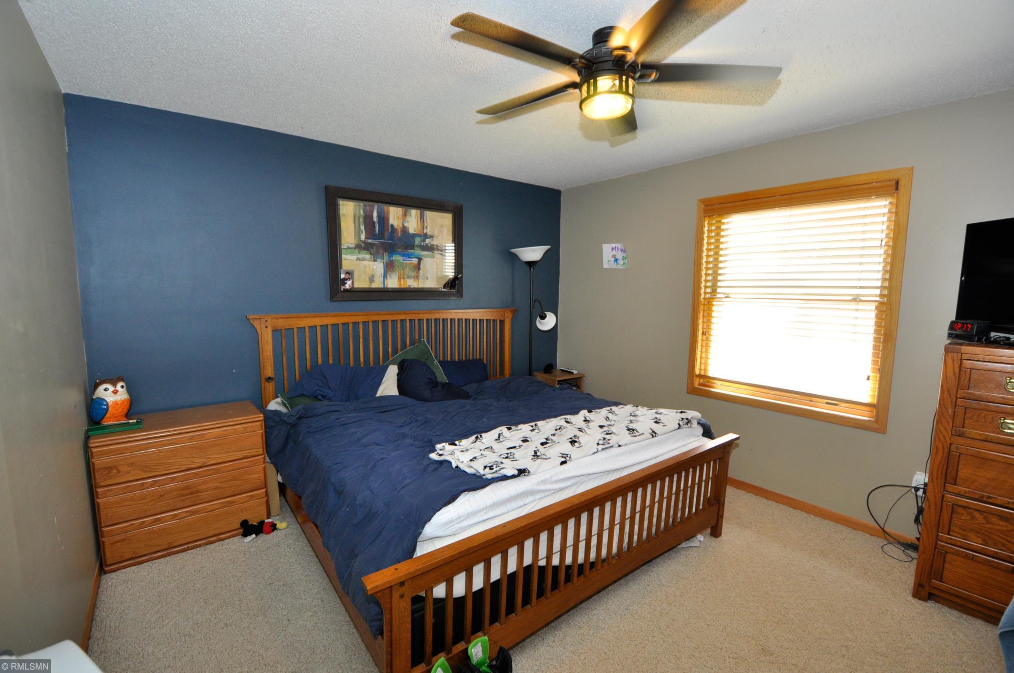 4904 Opal Lane Northwest Rochester, MN 55901 - Photo 8 of 18 Gallery Image 8