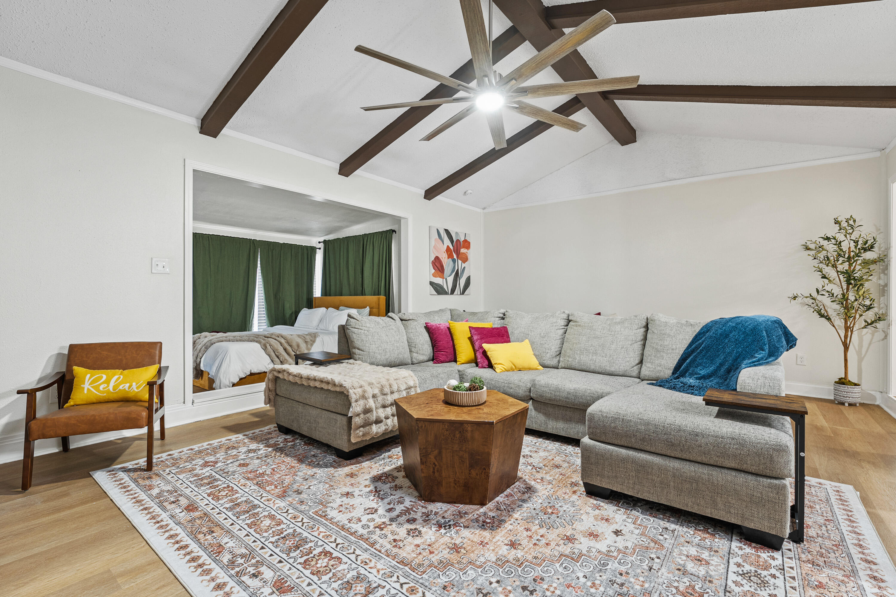 4510 77th Street Lubbock, TX 79424 - Photo 19 of 26 a living room with furniture