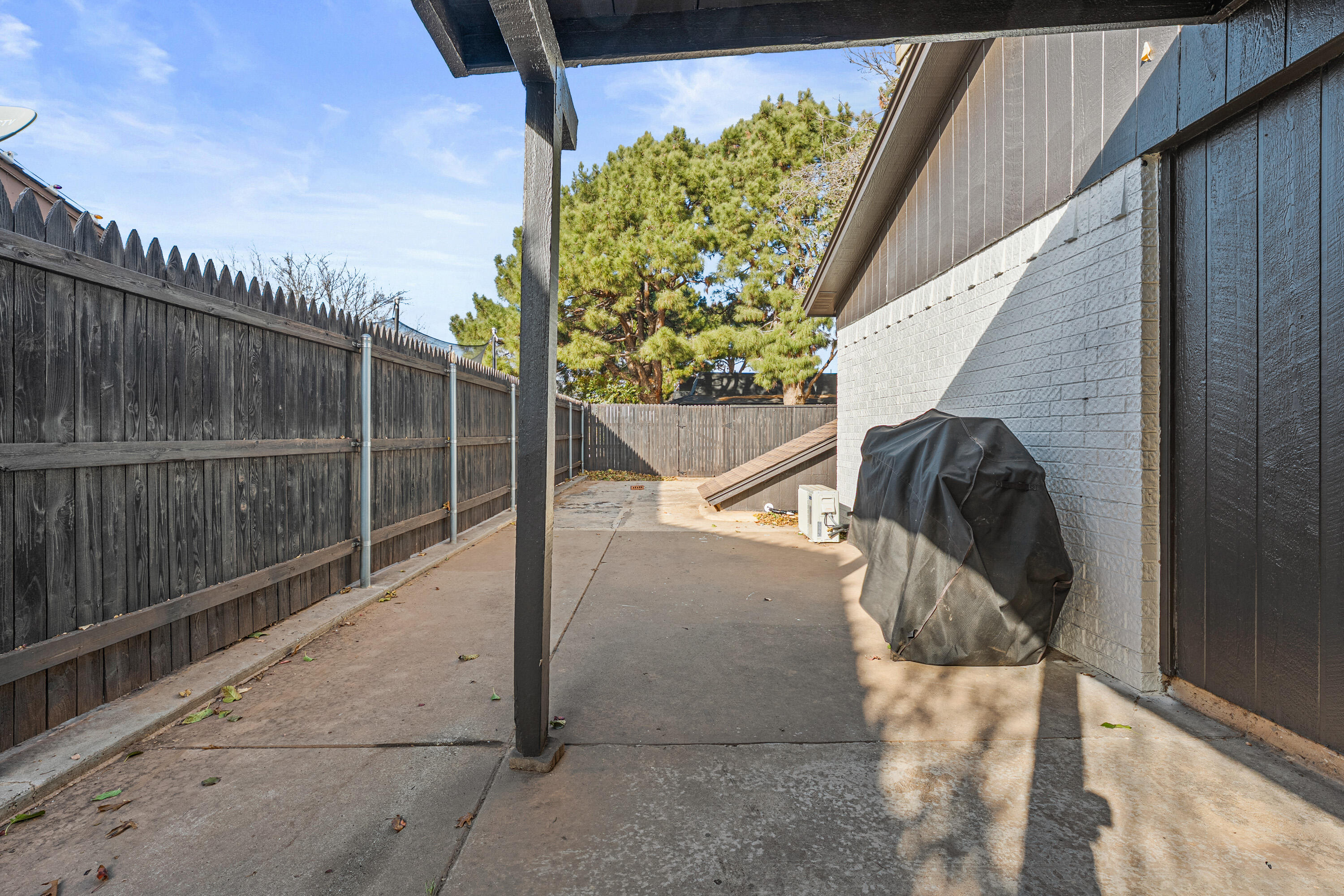 4510 77th Street Lubbock, TX 79424 - Photo 24 of 26 a view of entryway