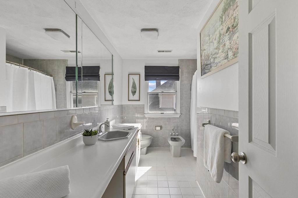 95 Harris Street Revere, MA 02151 - Photo 13 of 39