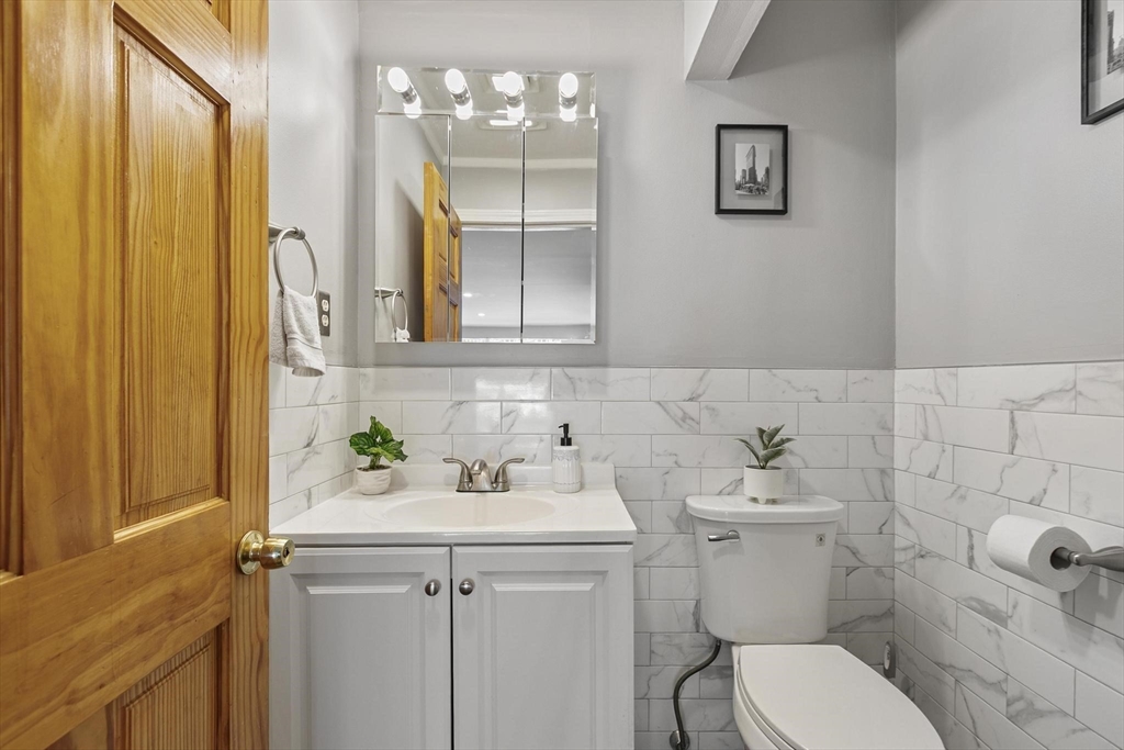 95 Harris Street Revere, MA 02151 - Photo 6 of 39