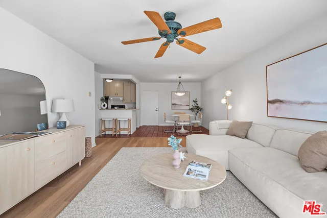 $615,000 | 7777 West 91st Street, Unit B3160, Playa del Rey, CA 90293