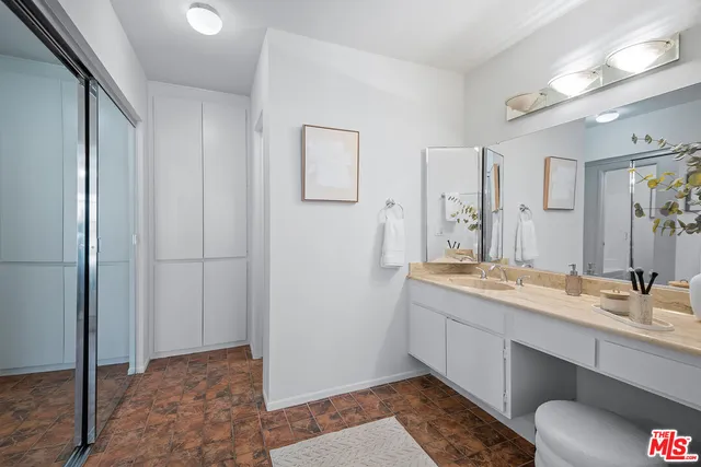 $615,000 | 7777 West 91st Street, Unit B3160, Playa del Rey, CA 90293