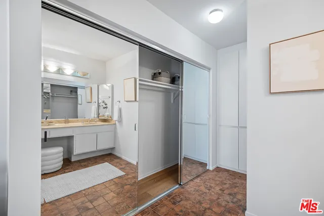 $615,000 | 7777 West 91st Street, Unit B3160, Playa del Rey, CA 90293