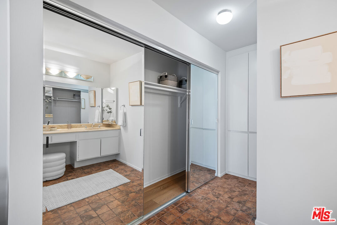 7777 West 91st Street, Unit B3160 Playa del Rey, CA 90293 - Photo 18 of 34