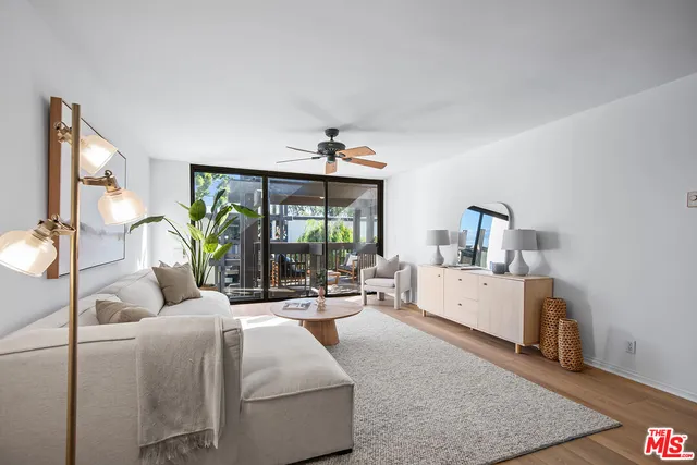 $615,000 | 7777 West 91st Street, Unit B3160, Playa del Rey, CA 90293