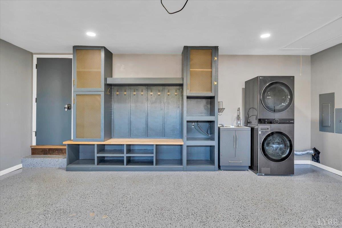 229 Queen Regent Court Blue Ridge, VA 24064 - Photo 27 of 67