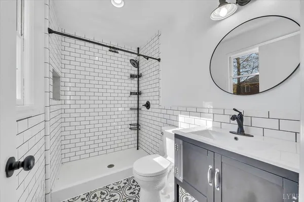 $439,950 | 229 Queen Regent Court, Blue Ridge, VA 24064
