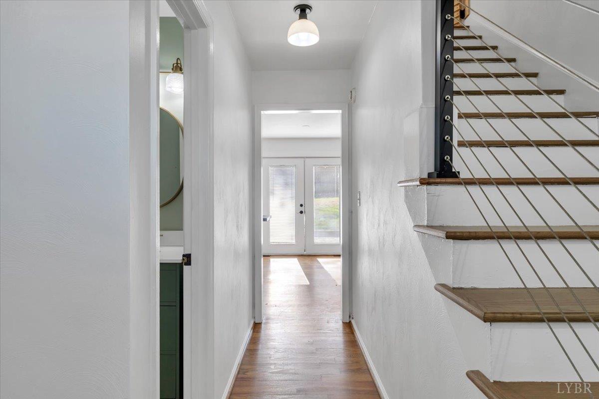 229 Queen Regent Court Blue Ridge, VA 24064 - Photo 4 of 67