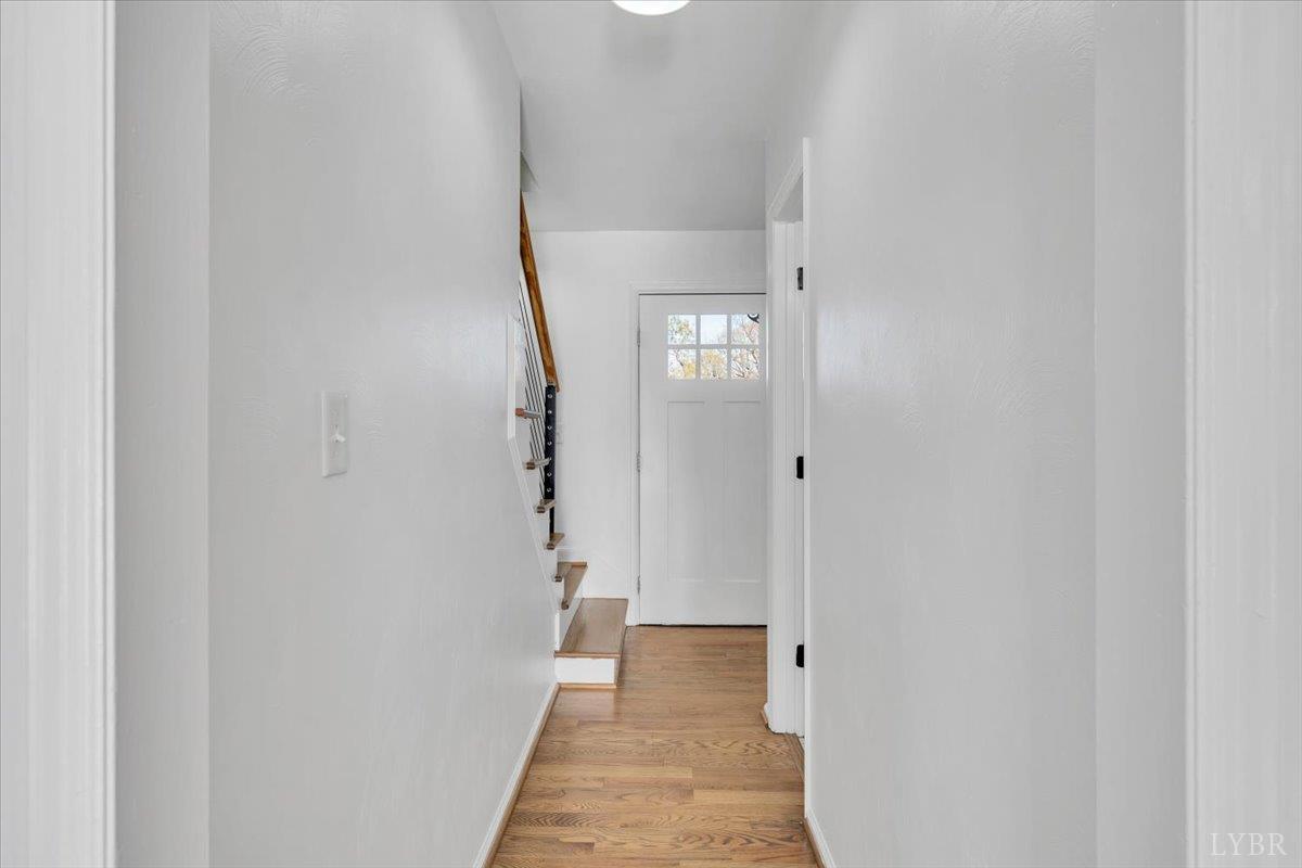 229 Queen Regent Court Blue Ridge, VA 24064 - Photo 5 of 67