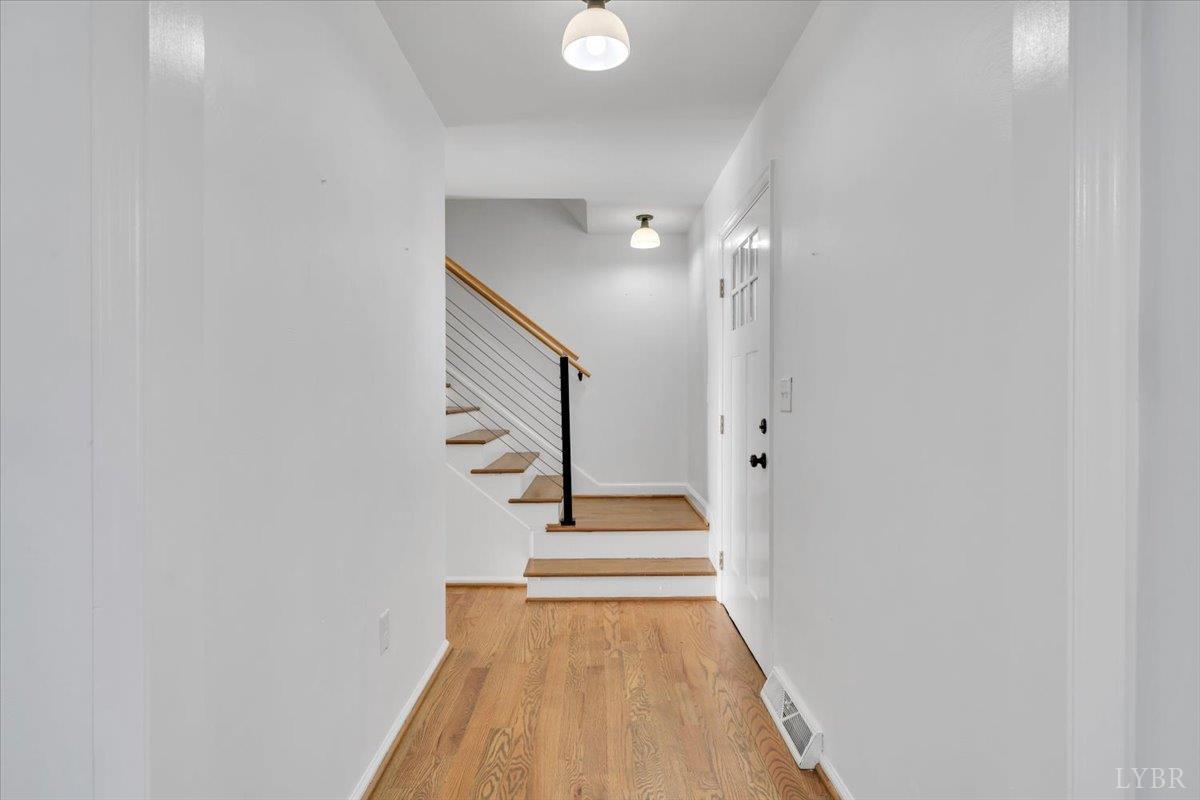 229 Queen Regent Court Blue Ridge, VA 24064 - Photo 6 of 67