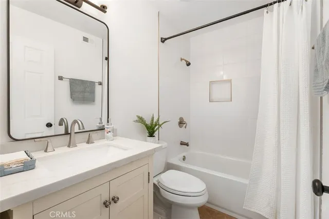 $1,085,000 | 17 Dartmouth, Irvine, CA 92612