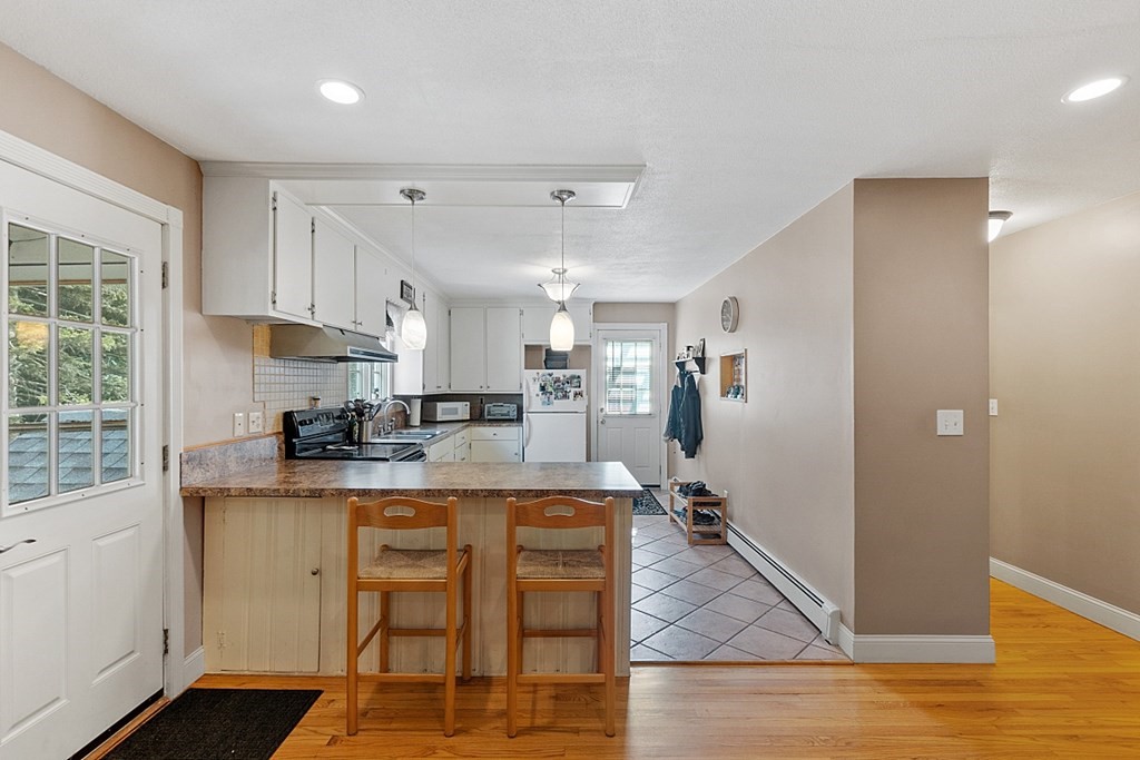 15 Sandy Pond Road Ayer, MA 01432 - Photo 9 of 22 Gallery Image 9